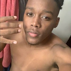 Meet your Posher, Jacari